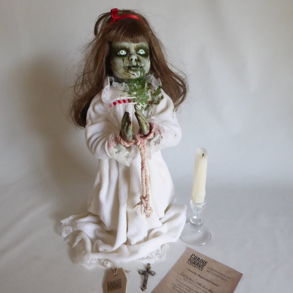 OOAK 15.5” THE EXORCIST KNEELING REGAN GOTHIC HORROR DOLL PROP ODDITY